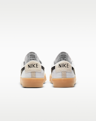 Nike SB Zoom Blazer Low Pro GT Skate Shoes. Nike RO